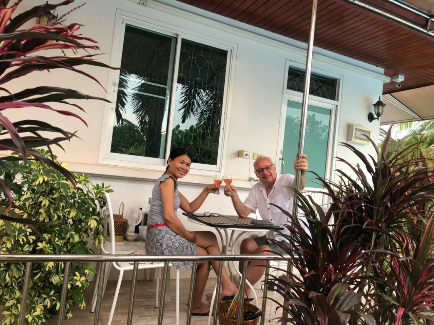 Nuch'S Apple Guest House Si Bun Ruang Zewnętrze zdjęcie