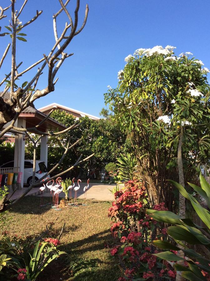 Nuch'S Apple Guest House Si Bun Ruang Zewnętrze zdjęcie