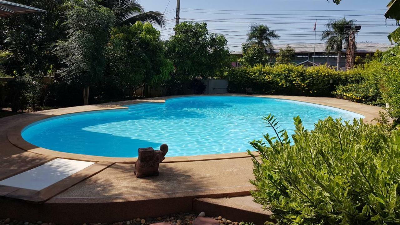 Nuch'S Apple Guest House Si Bun Ruang Zewnętrze zdjęcie